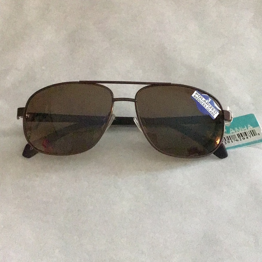 Polarized sunglasses with brown lenses 62047